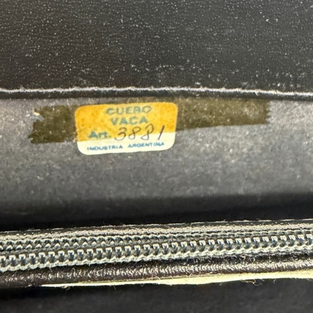 Black Leather Clutch Vintage Cuero Vaca Chain Purse Gold Logo Handbag Argentina - Picture 5 of 15